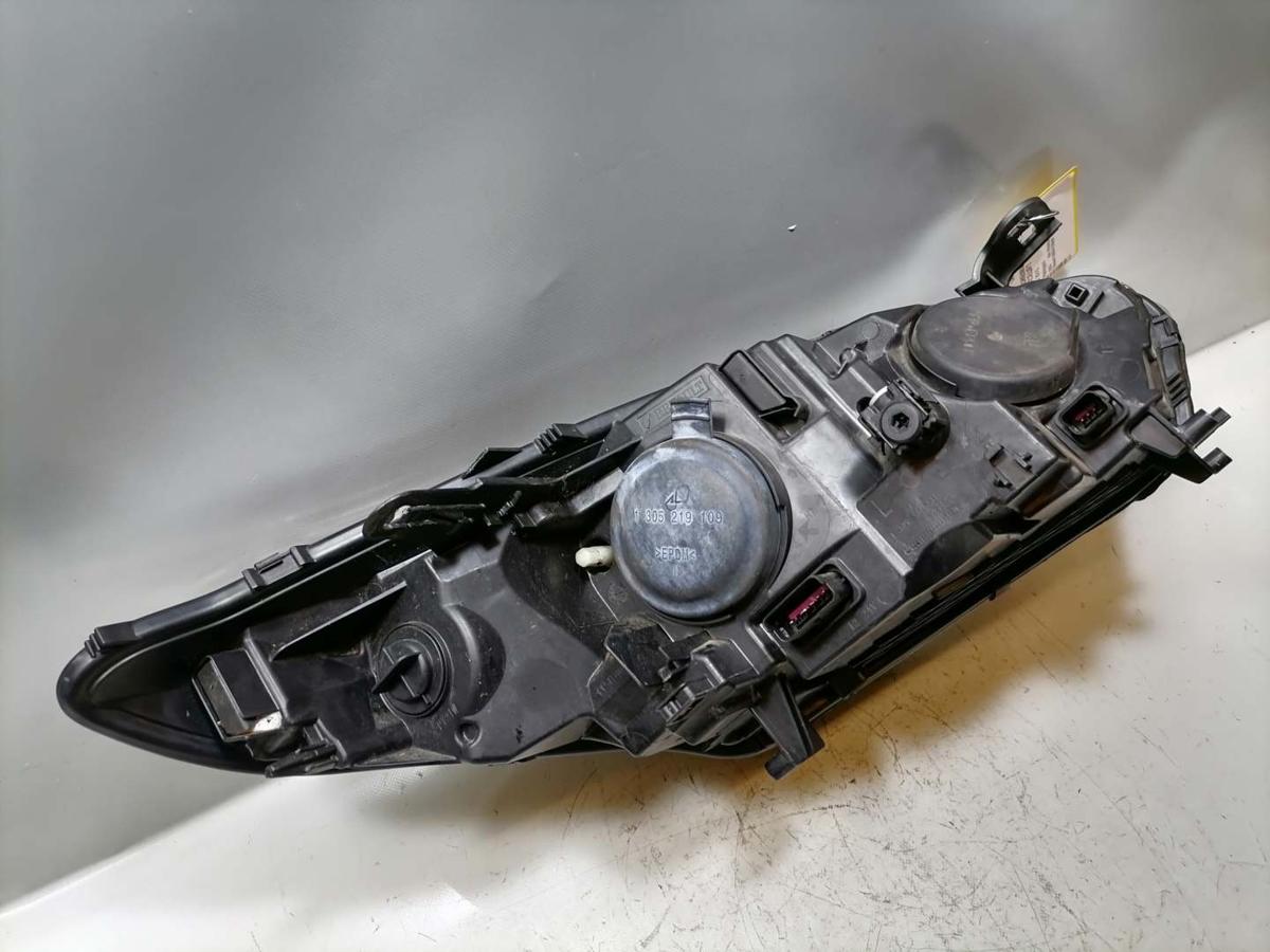 Renault Megane 3 original Scheinwerfer vorn links Halogen 2. Facelift ab 2014 Bj.2015